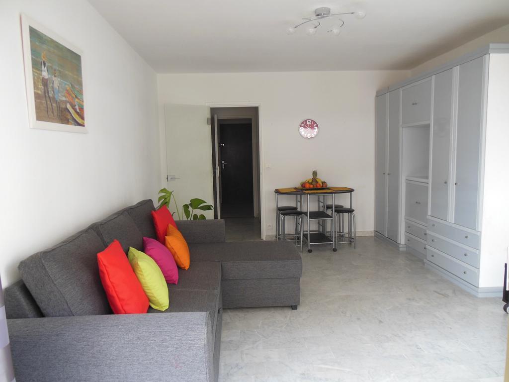 Appartement Silver La Regence Juan-les-Pins Szoba fotó