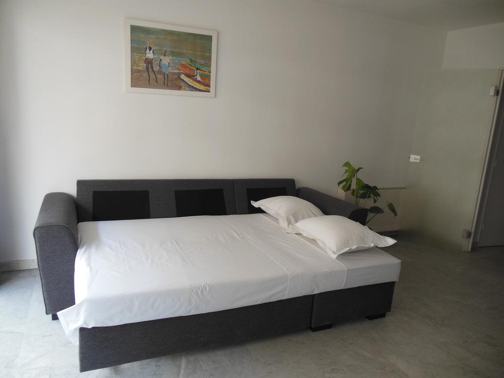 Appartement Silver La Regence Juan-les-Pins Szoba fotó